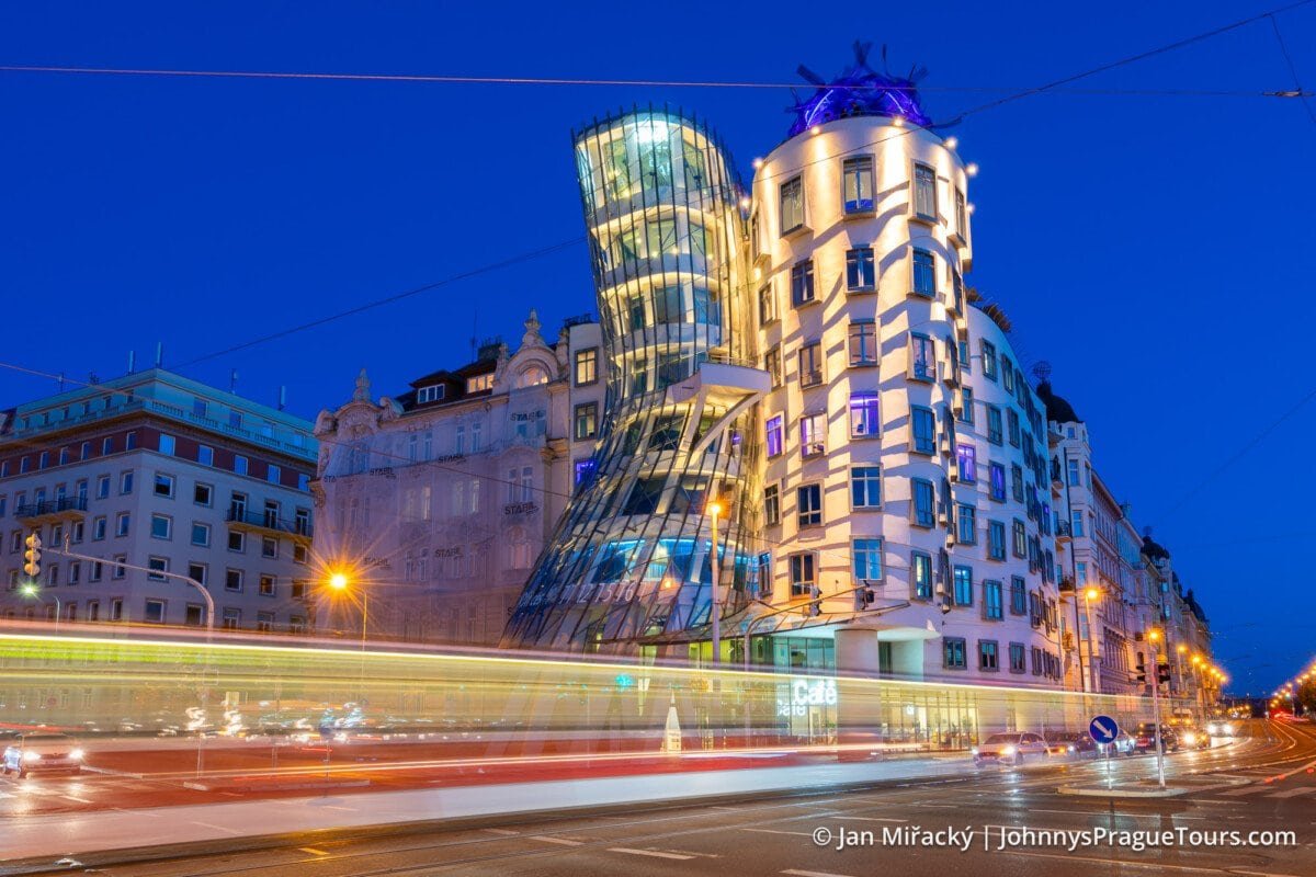 Dancing House, Prague